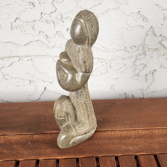 Vintage 8" Soapstone Sculpture Mother and Child Kneeling Figurine - Picture 7 of 8